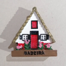 Carregar imagem no visualizador da galeria, Casinha de Santana Pequena