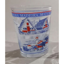 Carregar imagem no visualizador da galeria, Copo de Shot Casinha de Santana