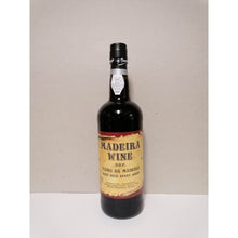 Carregar imagem no visualizador da galeria, Vinho Madeira 3 Anos 75 cl: Doce
