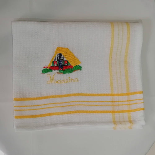 Pano com Casa de Santana Bordado: Amarelo