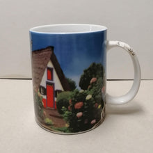 Carregar imagem no visualizador da galeria, Caneca Madeira Porcelana: 1
