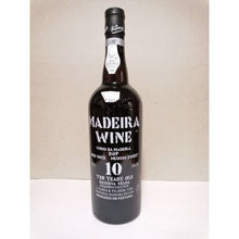 Carregar imagem no visualizador da galeria, Vinho Madeira 10 Anos 75 cl: Meio Doce
